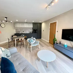 Altolusso Apartment
