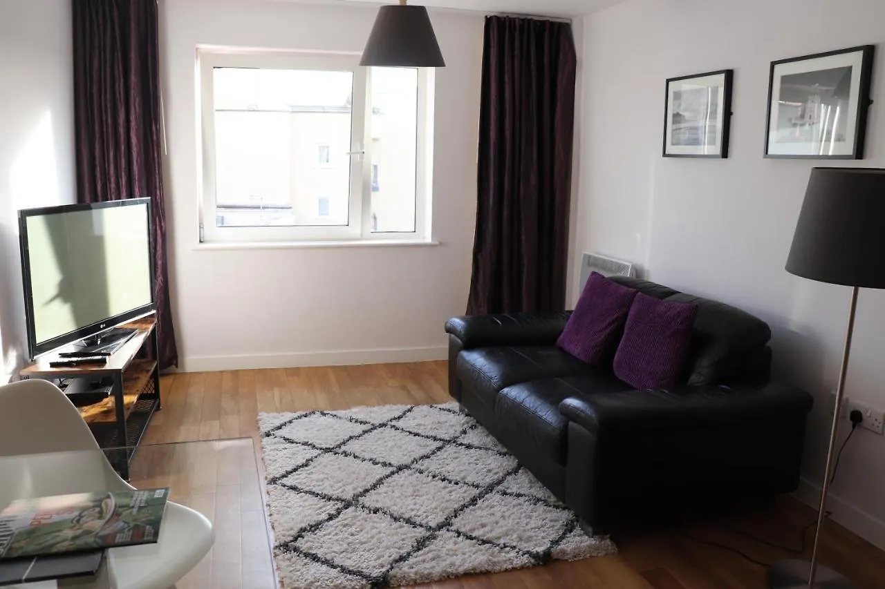 Quayside Apartments By Urban Space Cardiff 0*,